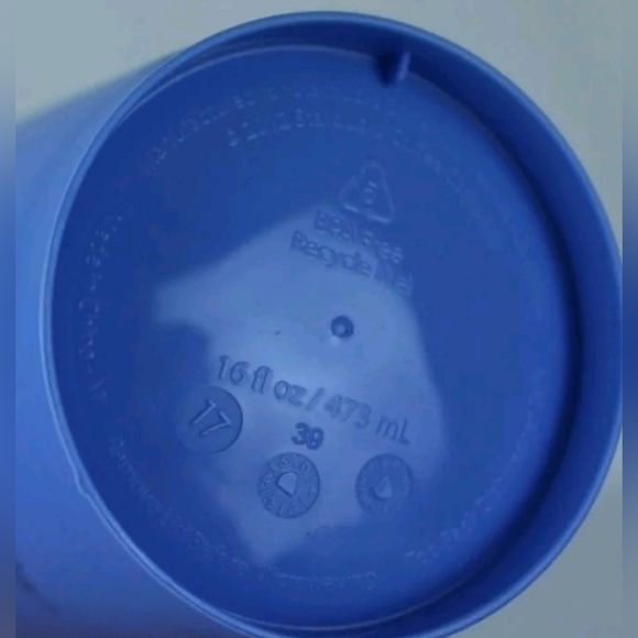 Starbucks Limited Edition "Heck Yes" Reusable Plastic Coffee Tumbler 16 oz NWOT - Picture 6 of 6